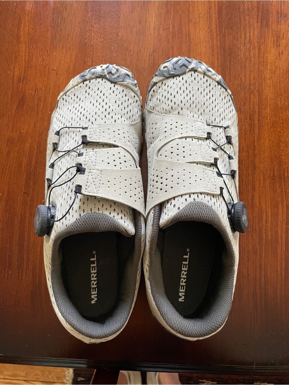 Merrell Flat Foot Running Shoes
